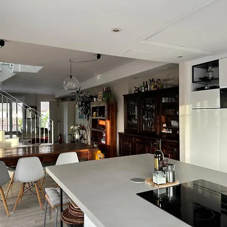 Apartment Fantastic Family Holiday On The Beach